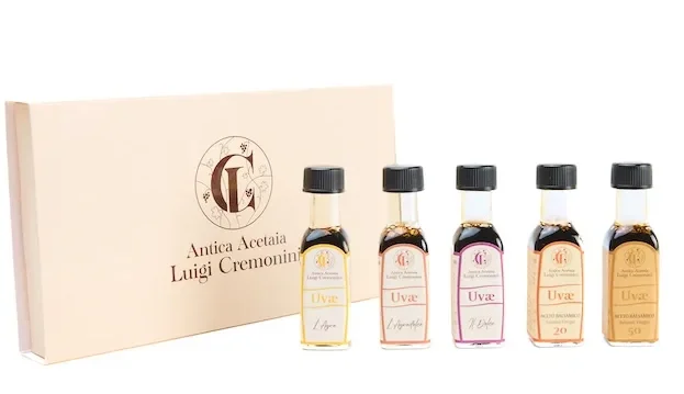 Linea Uvae Classic Collection